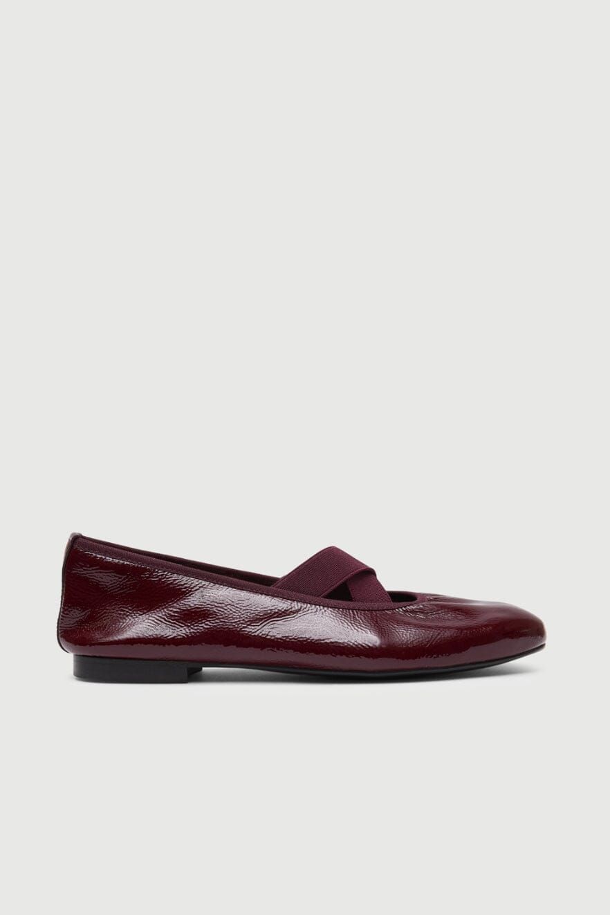 Bettina Ballet Flats in Burgundy Patent Leather