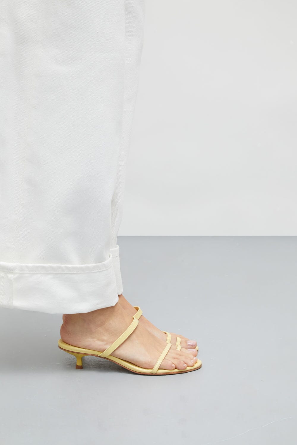 Daisy Sandals in Vanilla Leather