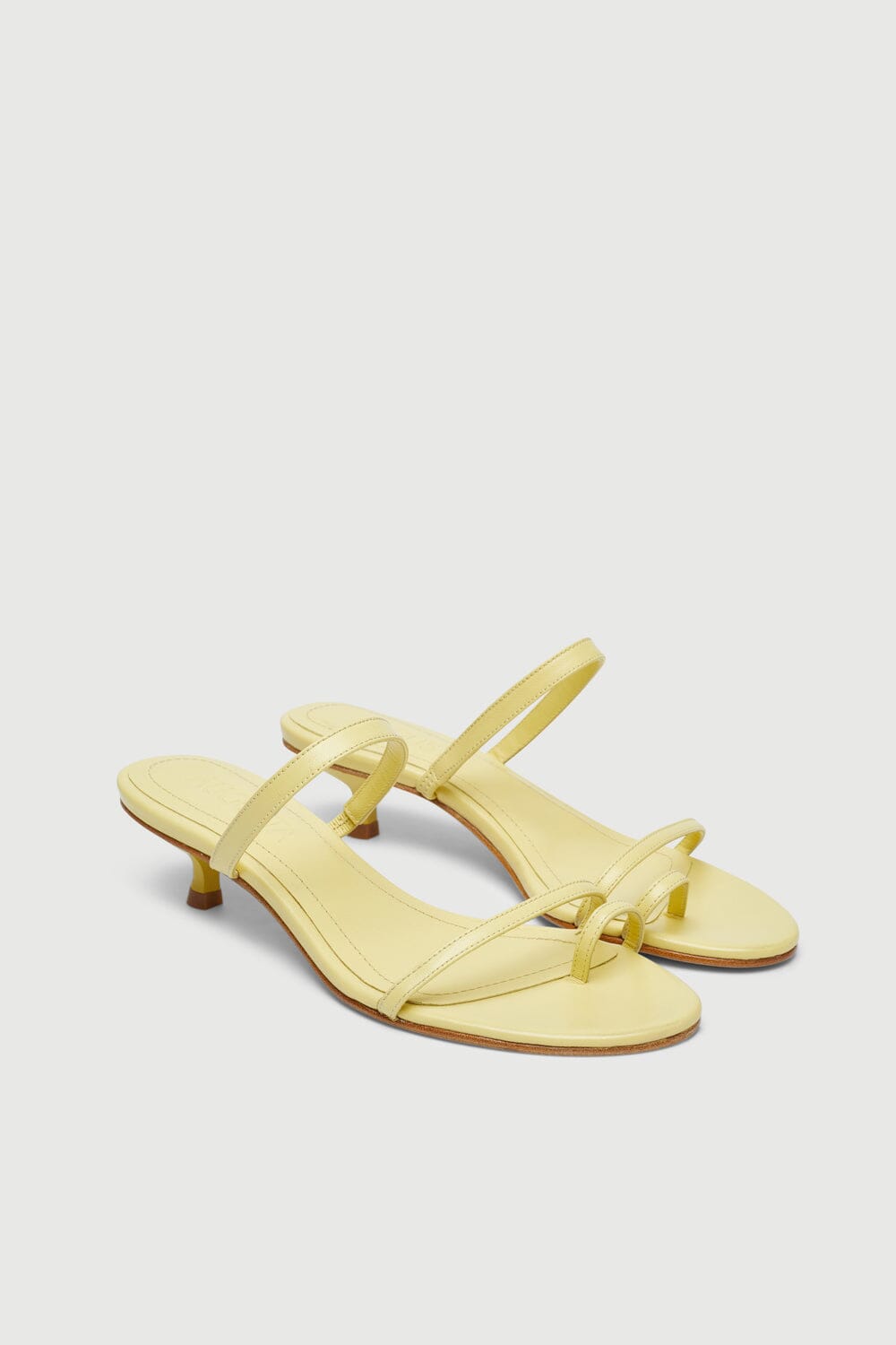 Daisy Sandals in Vanilla Leather