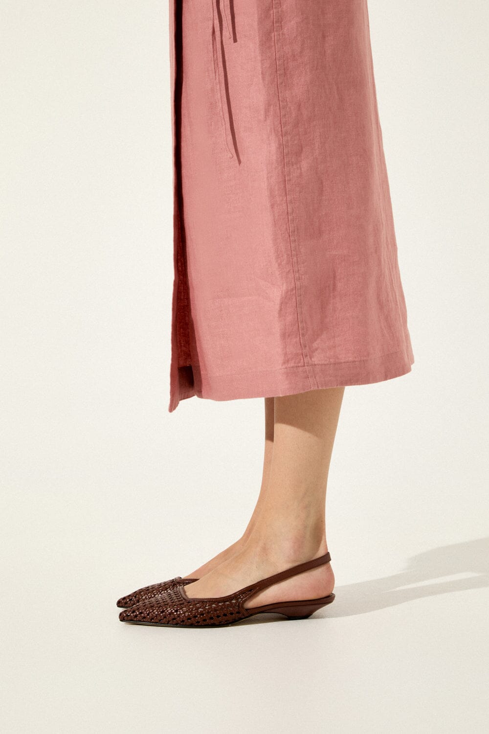 Harper Slingback Flats in Chocolate Woven Leather