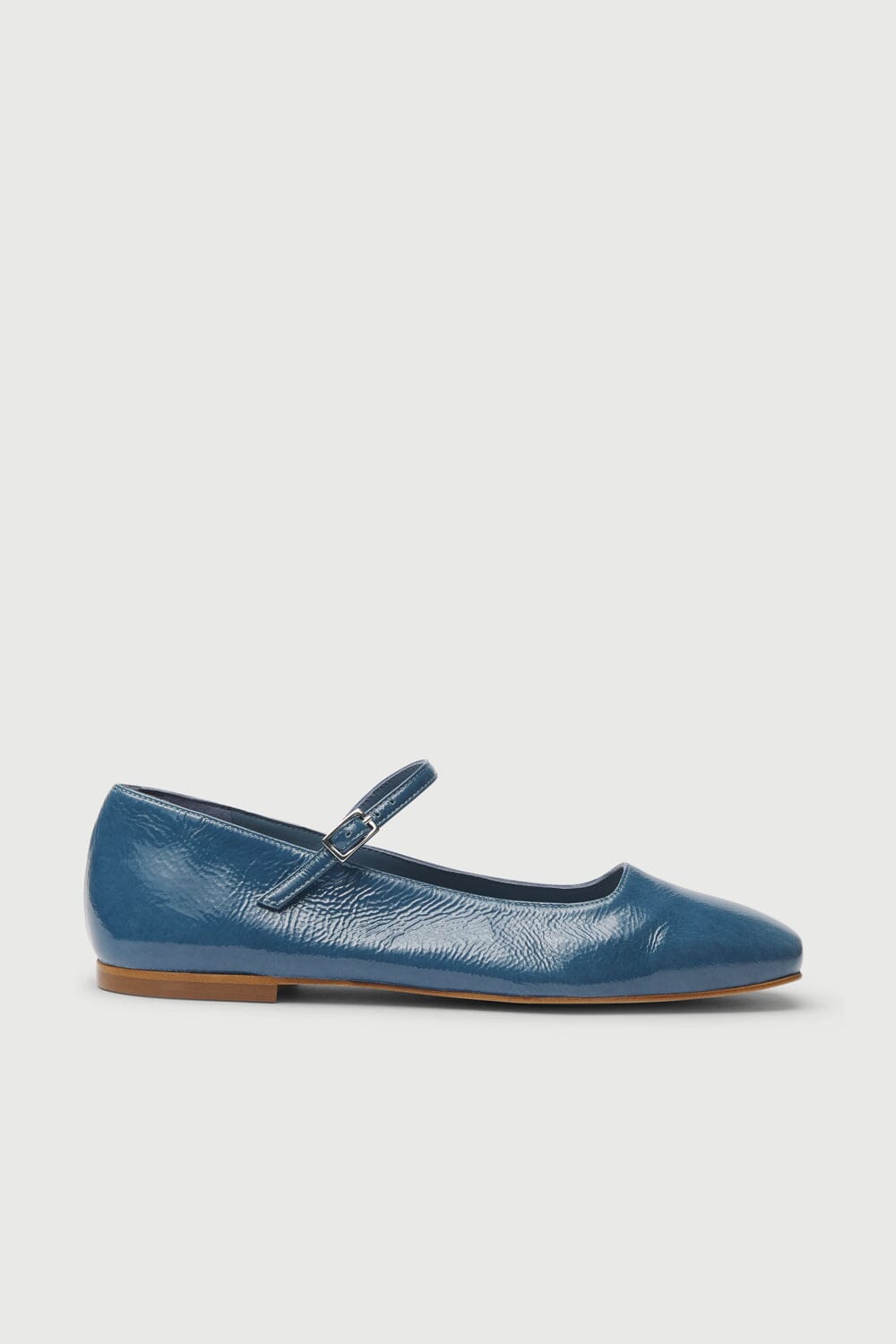 Julieta Mary Janes in Blue Patent Leather