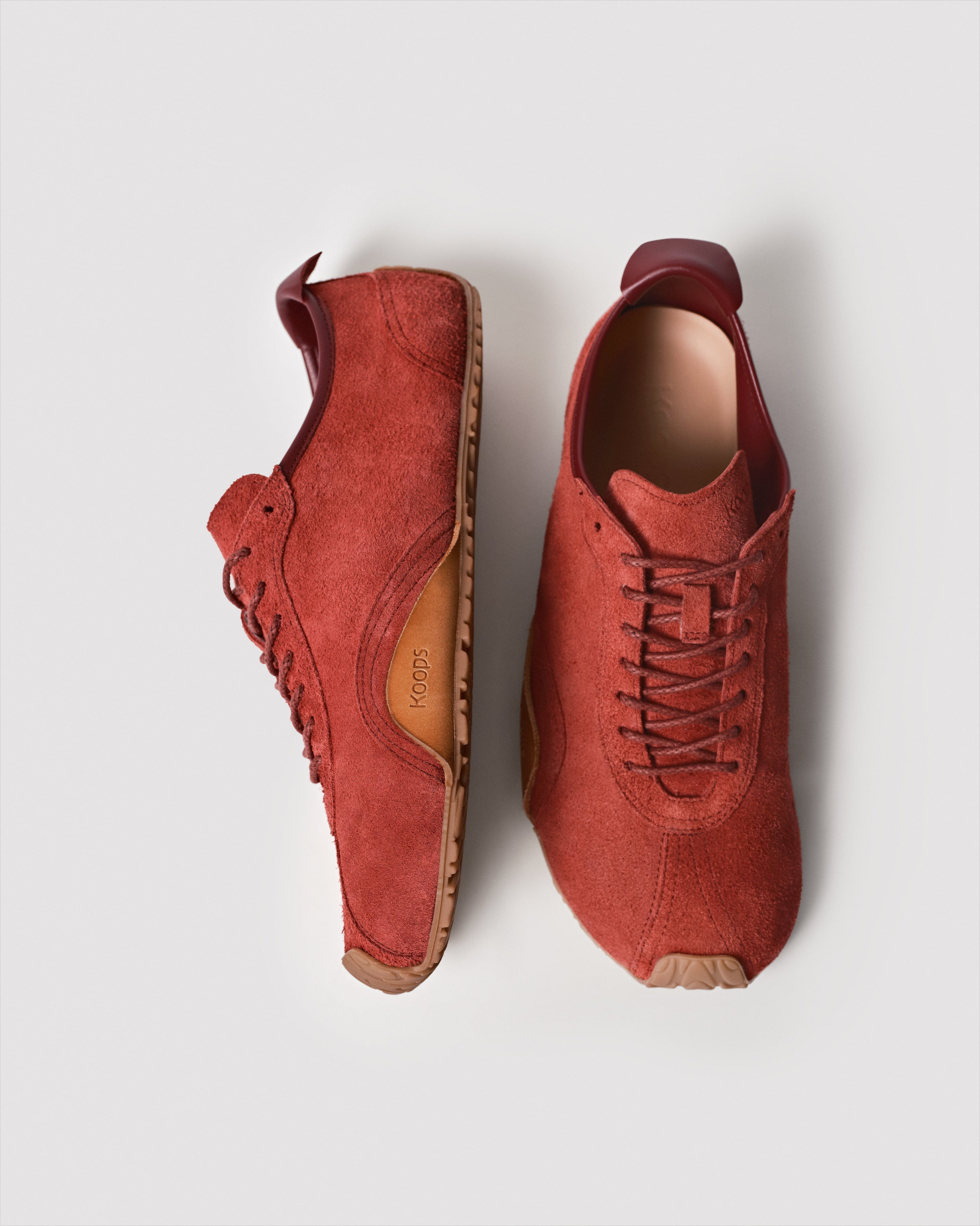 ZEN BAREFOOT SNEAKER LAVA