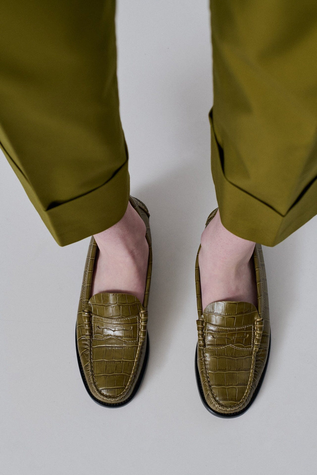 Zoe Loafers in Croc-effect Olive Green Leather