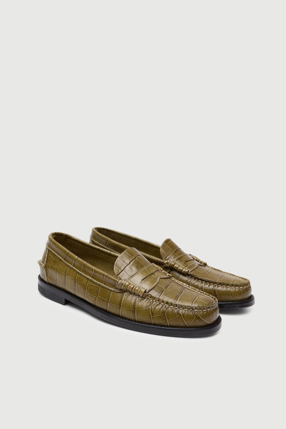 Zoe Loafers in Croc-effect Olive Green Leather